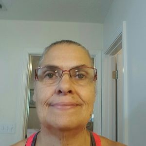 Meet your Posher, Linda